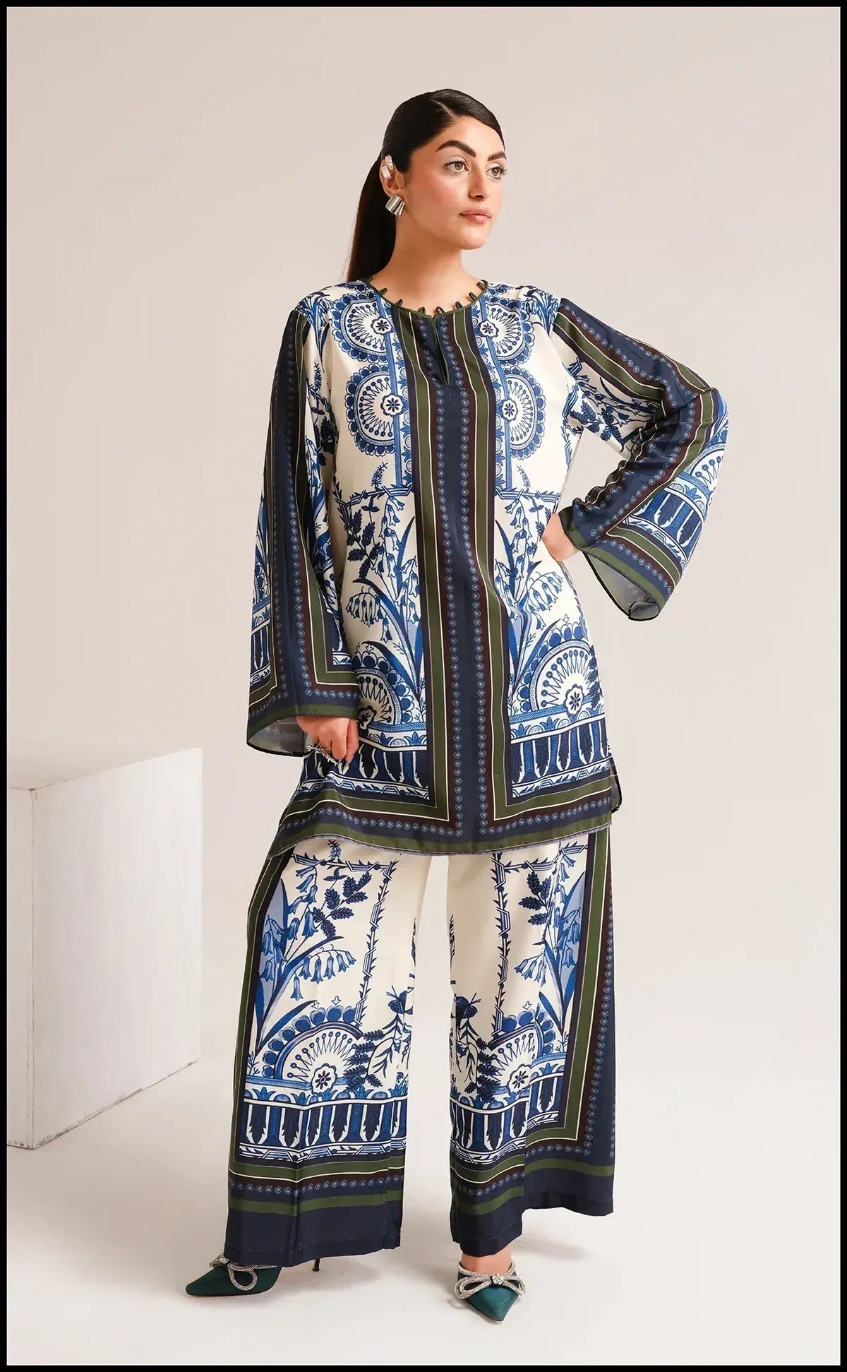Sapphire Bloom 2pc Stitched Crepe Luxury Suit Pakistani