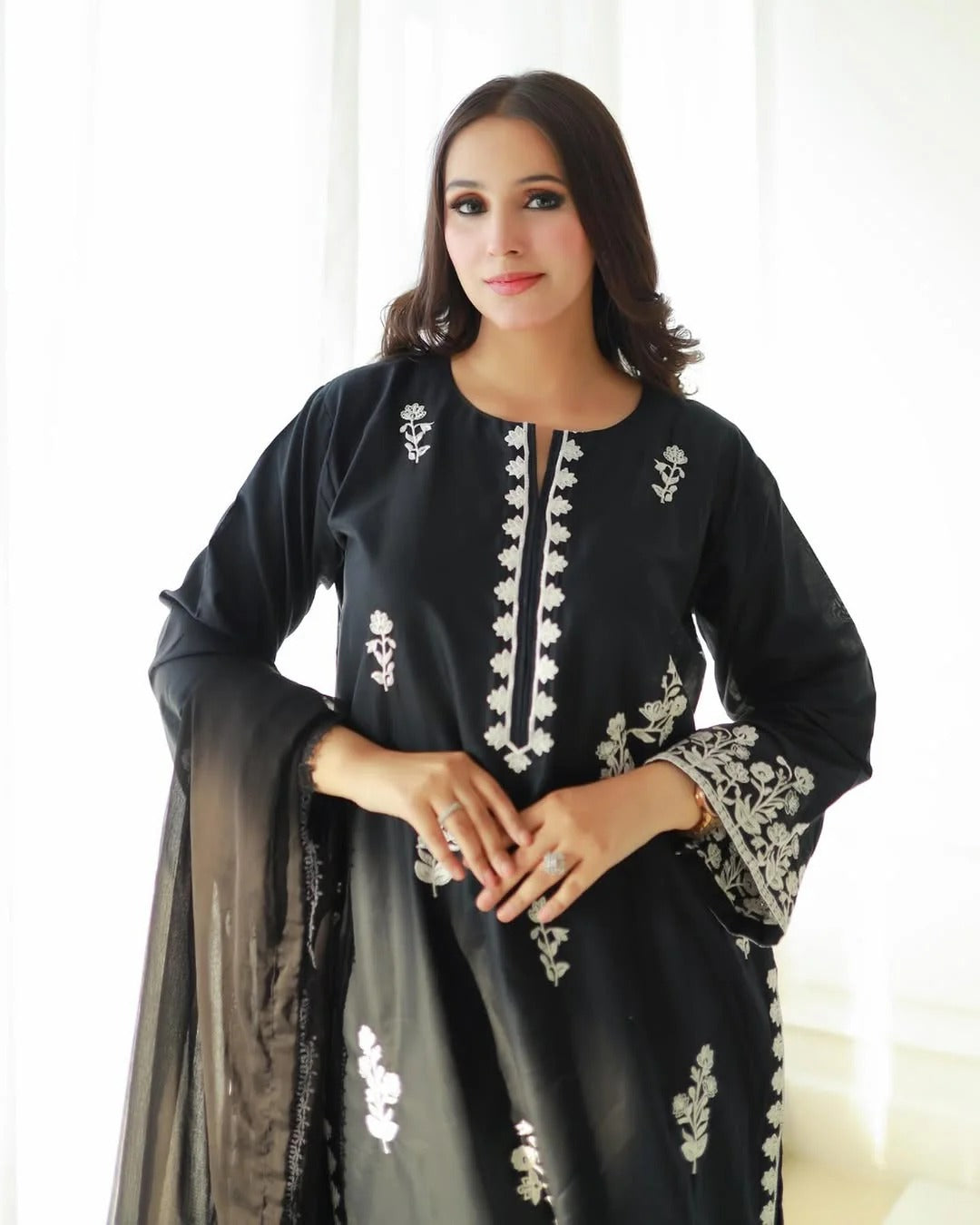 Aina 2Pc Stitched Premium Fabric Luxury Suit Pakistani Designer