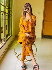 Floral Leaf Print 2Pcs Stitched Lawn Luxury Suit